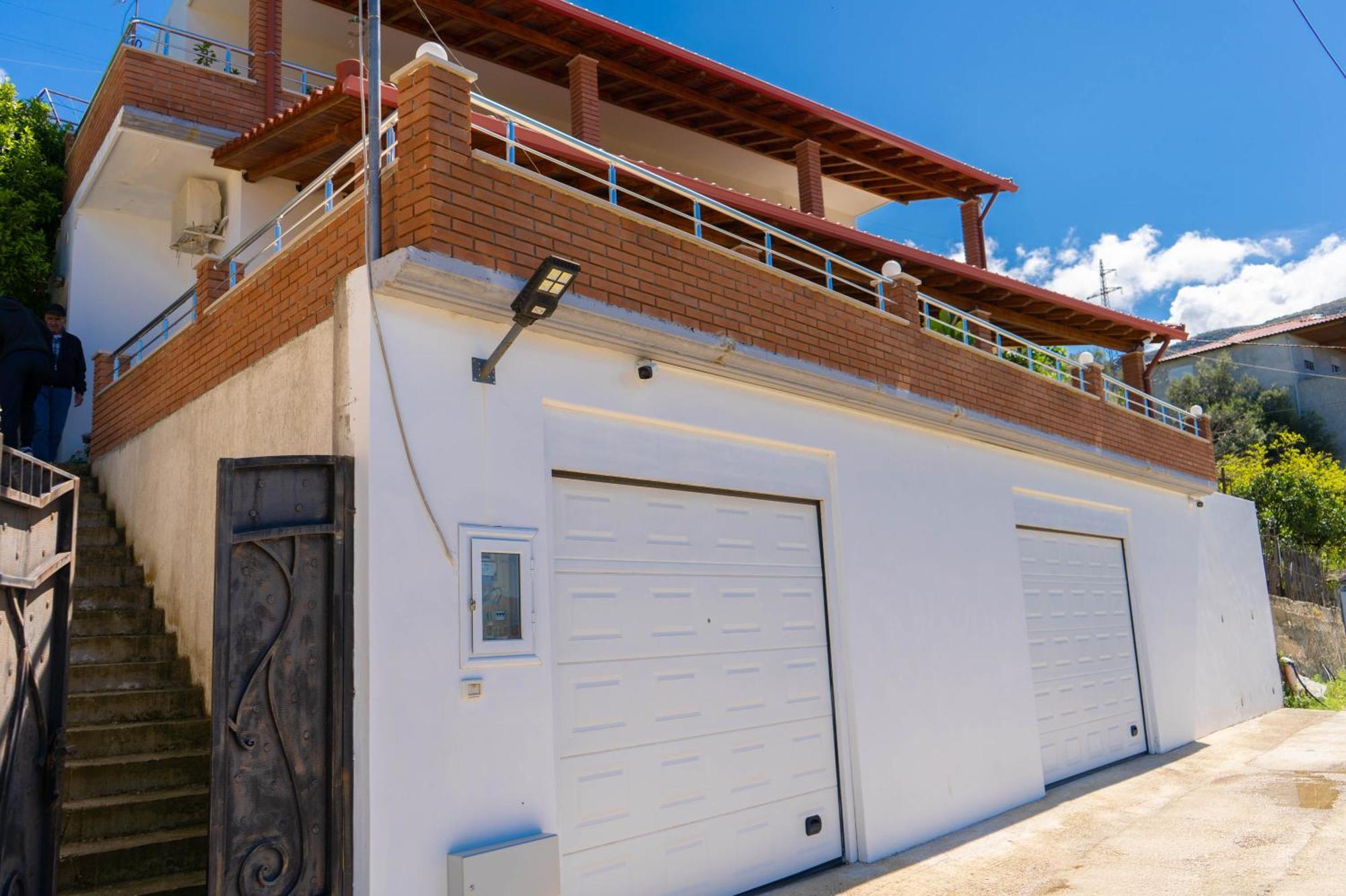 Vila Aliaj Vlorë 외부 사진